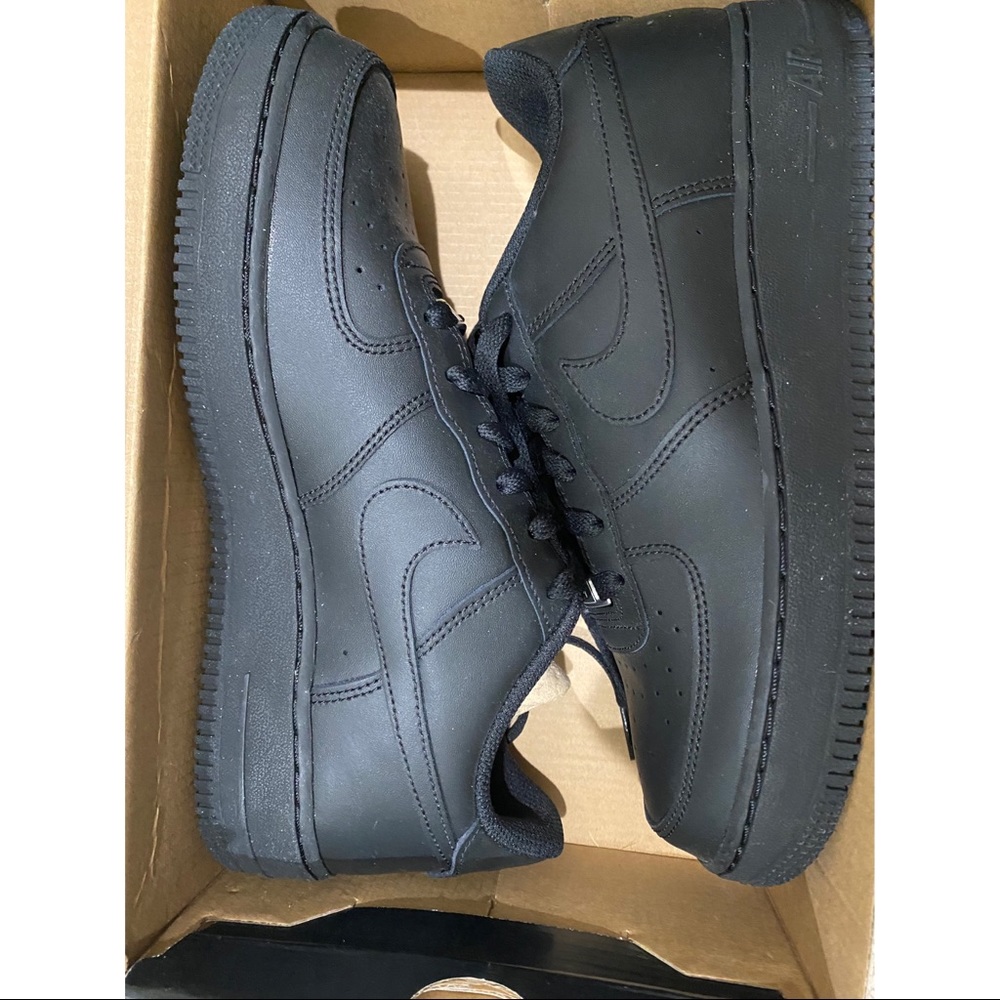 Nike Black Air Force 1 ‘07